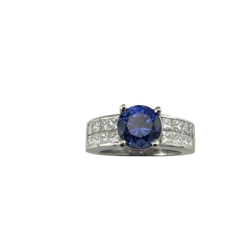 Vintage Platinum Tanzanite and Diamond Ring Size 6.5   #9927